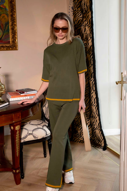 2-Piece Essential Knit Lounge Set