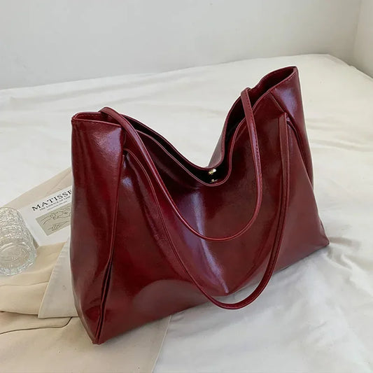 Elara Soft Bucket Tote