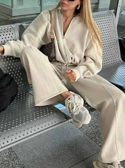 2-Piece Retro Velvet Bomber Set